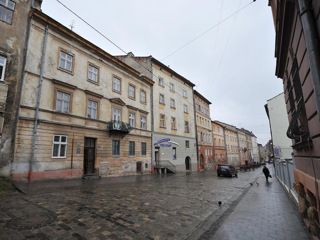 Бюджетная Квартира На Леси Украинки Liov Exterior foto